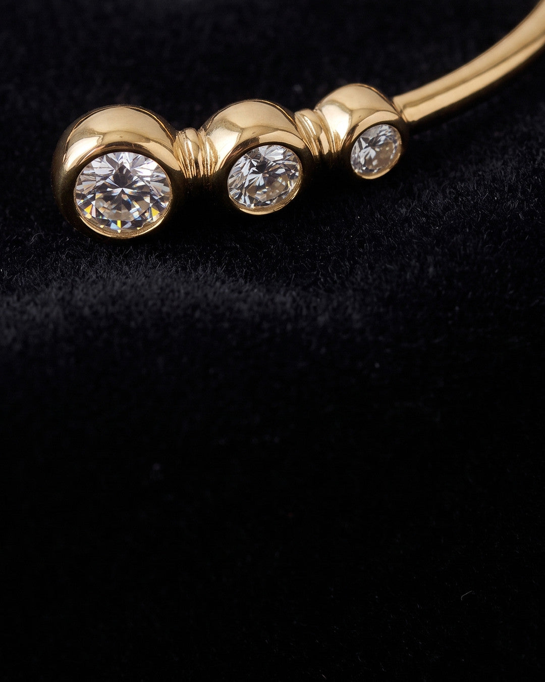 Each stone in its own bezel