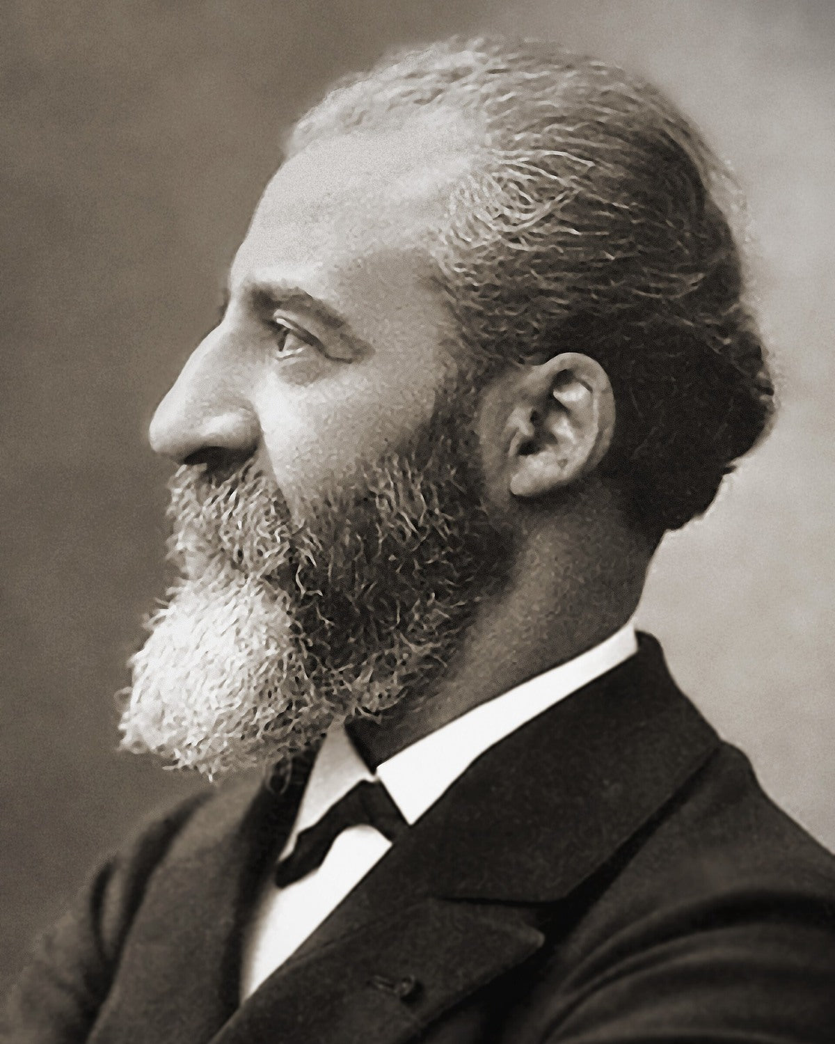 Henri Moissan went looking